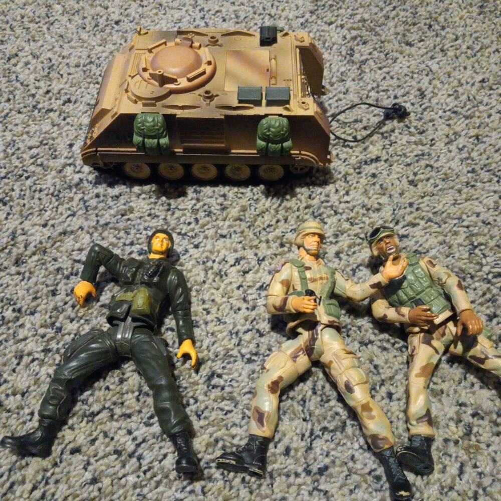 Tank Transporter / Soldier